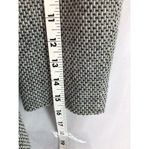 LARRY LEVINE Women's Size 10 Tweed Coat Knee Length 2 button Black Gray White - Picture 14 of 15